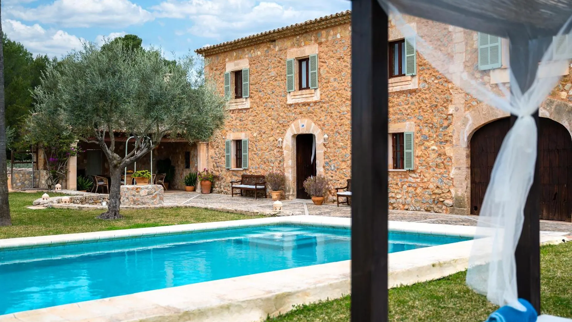 Agroturismo Son Bauzanet Establiments
